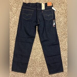 Levi's 550 Men's Relaxed Fit Jeans- Dark  Blue 42 x 34